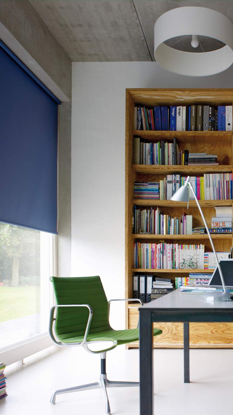 Rollo blau Büro